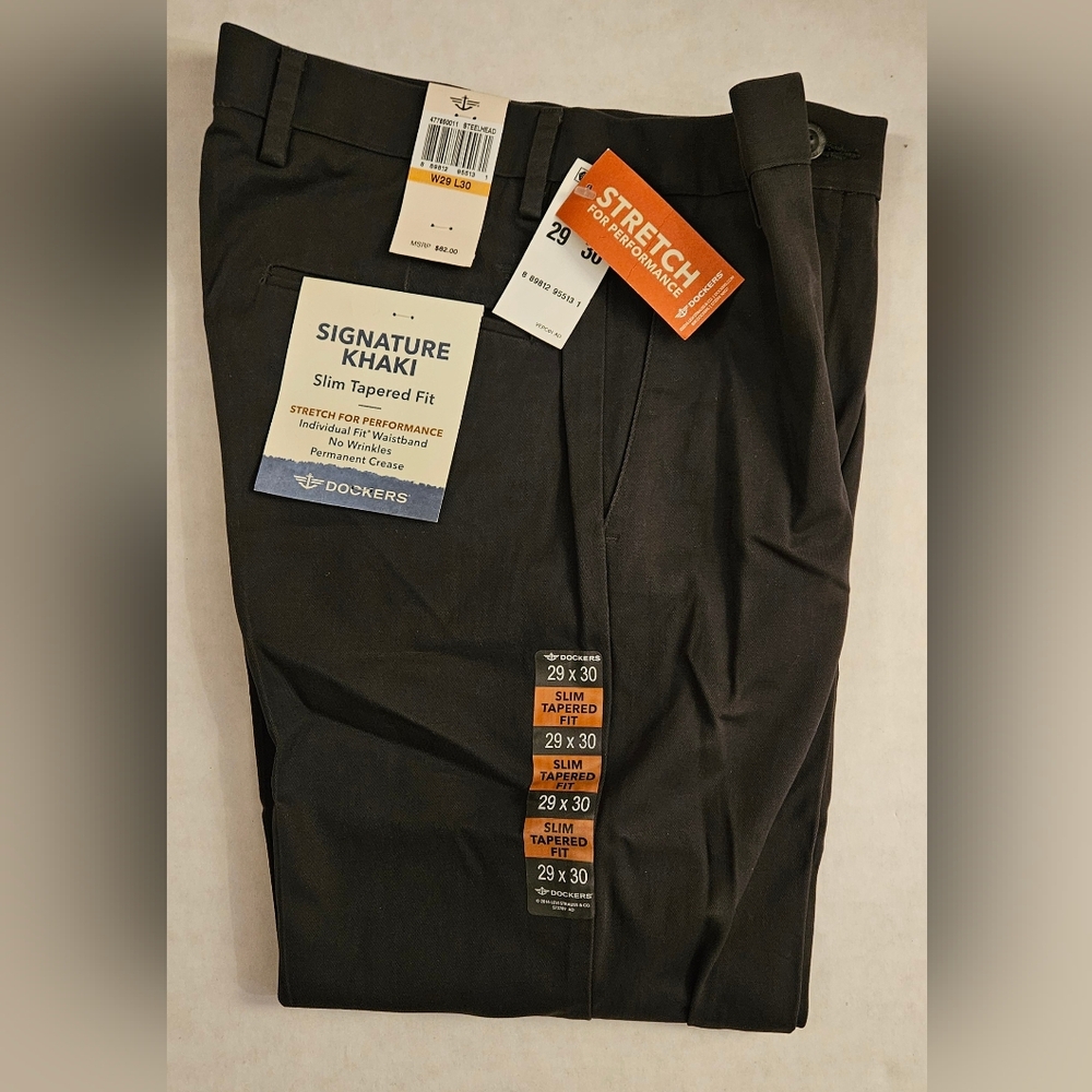 Men's Docker Signature Khaki Slim Tapered Fit 29x30 Steel